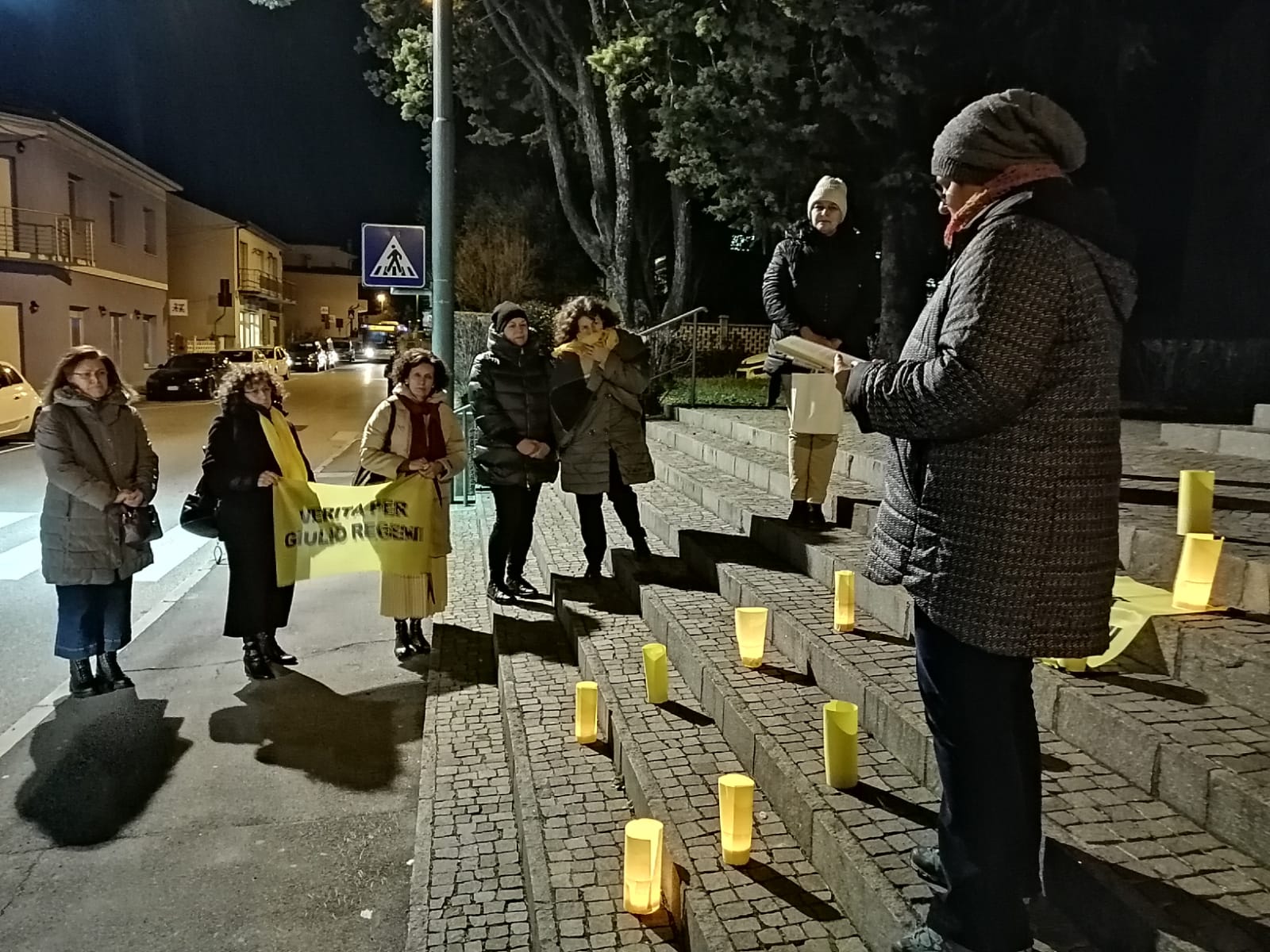 A Monfalcone il desiderio per la panchina di Giulio, flash mob in via Romana